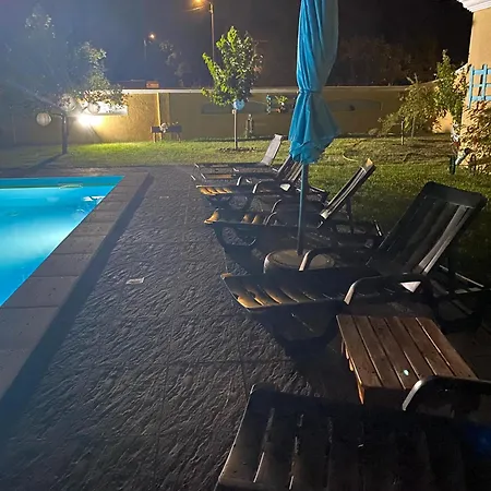 Casinha Saragoca E Vergueiro Holiday home *