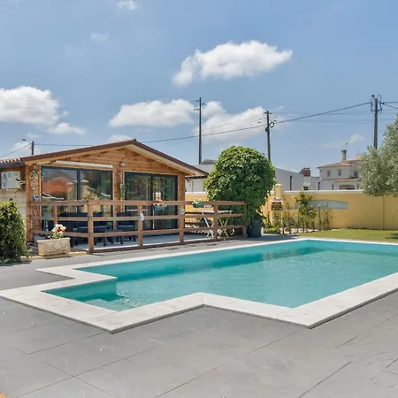 Holiday home Casinha Saragoca E Vergueiro *