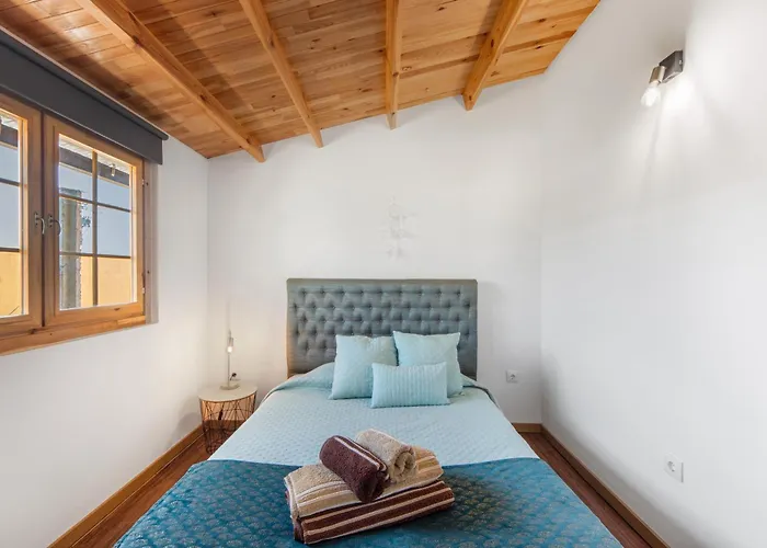 Dom wakacyjny Casinha Saragoca E Vergueiro