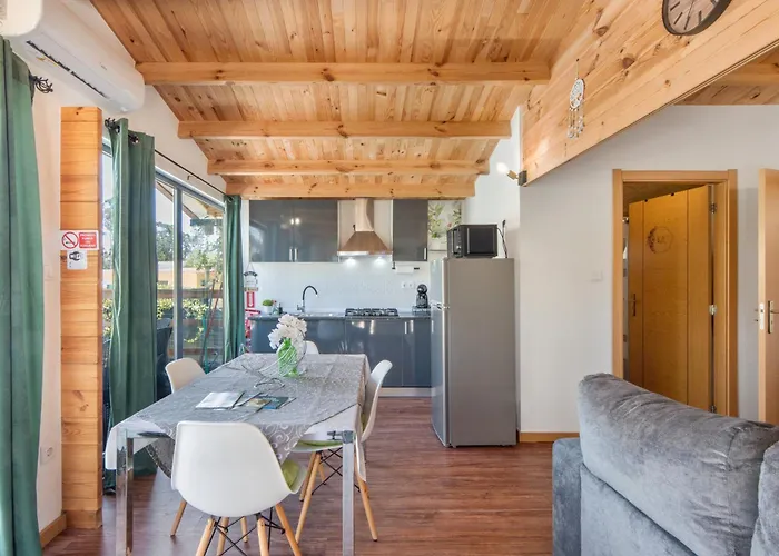 Casinha Saragoca E Vergueiro Dom wakacyjny *